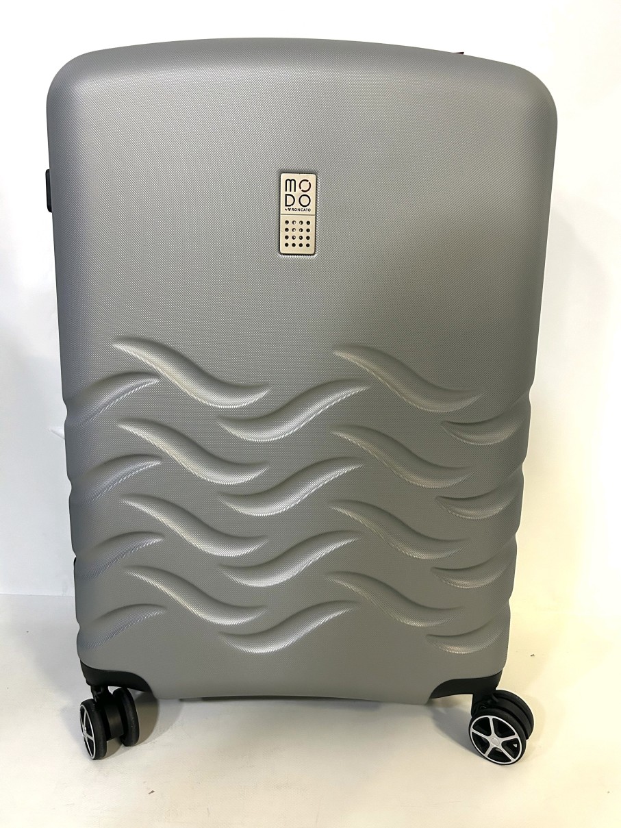 Roncato Roncato Suitcase. 423622 Wholesale